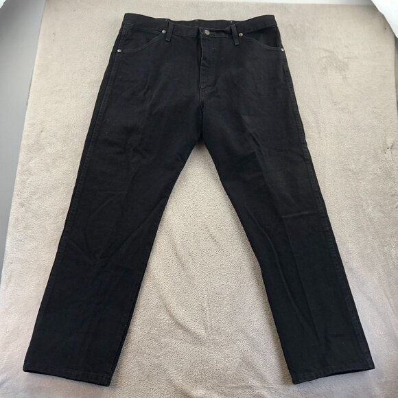 Wrangler Mens Jeans 38x30 Black Denim Straight leg Classic Casual Relaxed Fit - Picture 12 of 13